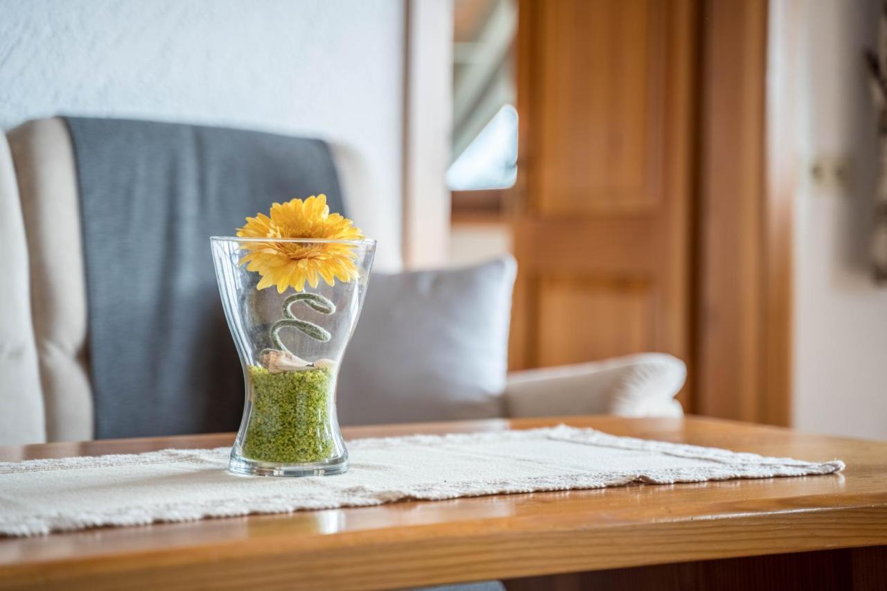 Adlerhorst Apartment ซัสบาควัลเดิน ภายนอก รูปภาพ